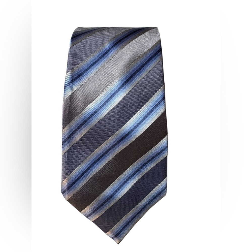 Reaction Kenneth Cole All Silk Gray Silver Blue Striped